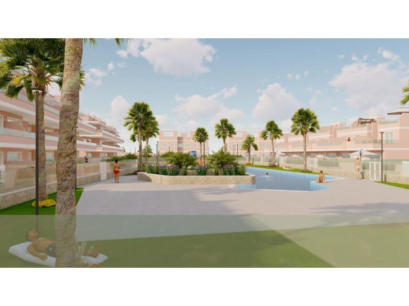 Chalet de 3 habitaciones en Pilar de la Horadada en venta con piscina - 379.900 € (Ref: 8862202)