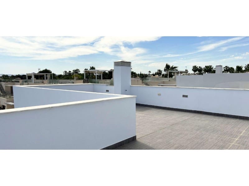 3 bedroom Villa for sale in Rojales with pool - € 770,000 (Ref: 8881717)