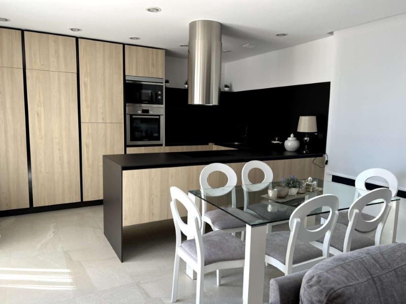 3 bedroom Villa for sale in Rojales with pool - € 770,000 (Ref: 8881717)