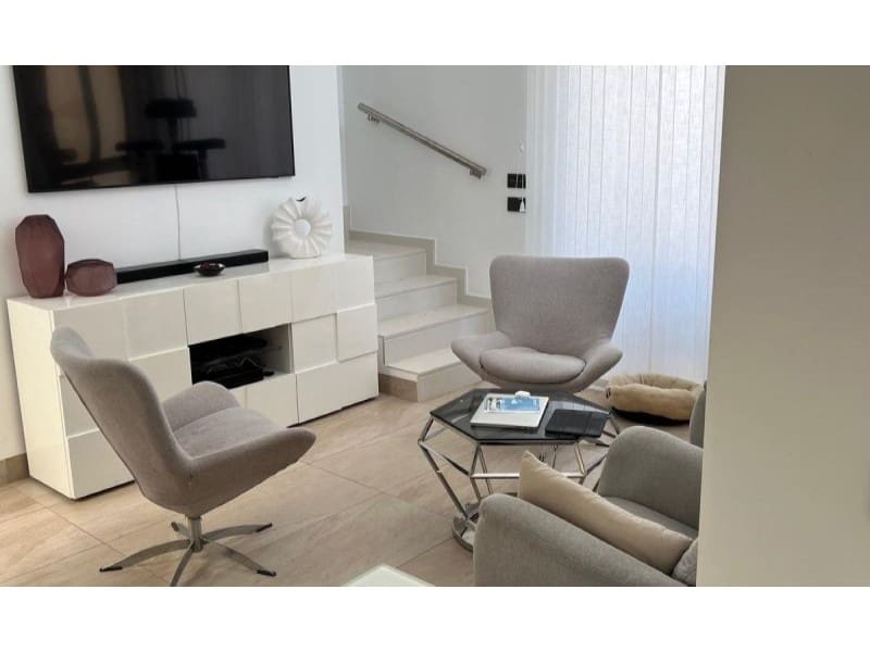 4 soveværelse Villa til salg i Orihuela Costa med swimmingpool - € 499.995 (Ref: 8902455)