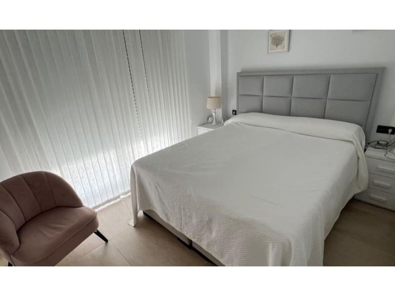 4 soveværelse Villa til salg i Orihuela Costa med swimmingpool - € 499.995 (Ref: 8902455)