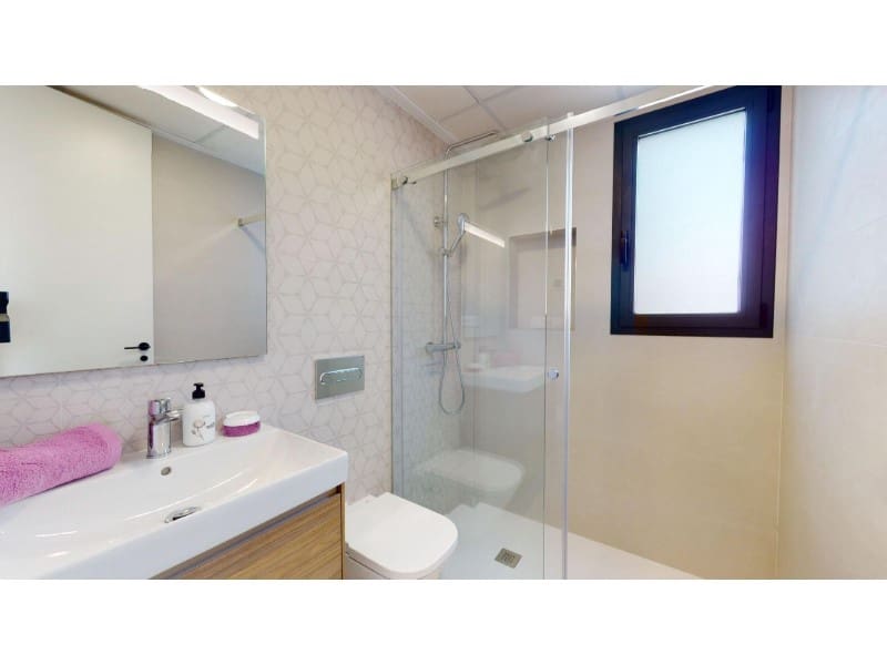 3 bedroom Villa for sale in San Fulgencio with pool - € 800,000 (Ref: 8932582)