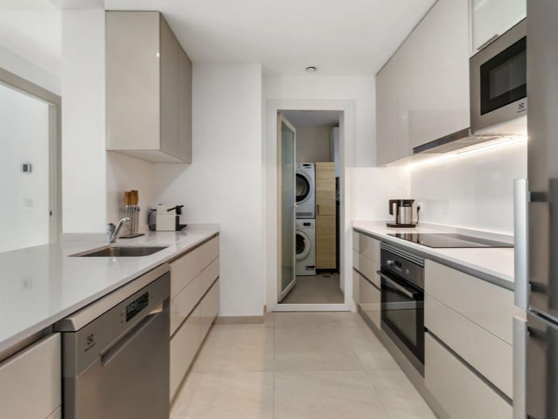 4 sypialnia Penthouse na sprzedaż w Playa Flamenca z basenem - 829 700 € (Ref: 8935319)