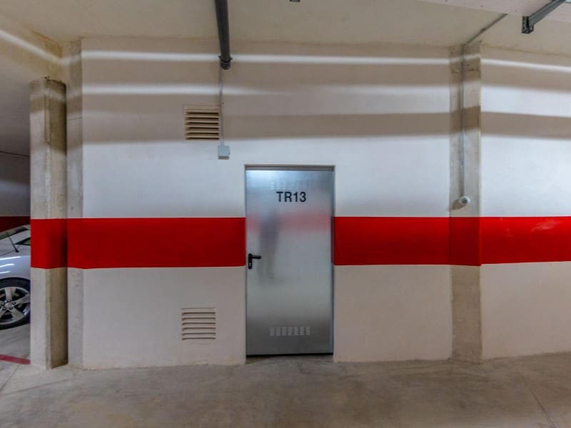 4 sypialnia Penthouse na sprzedaż w Playa Flamenca z basenem - 829 700 € (Ref: 8935319)