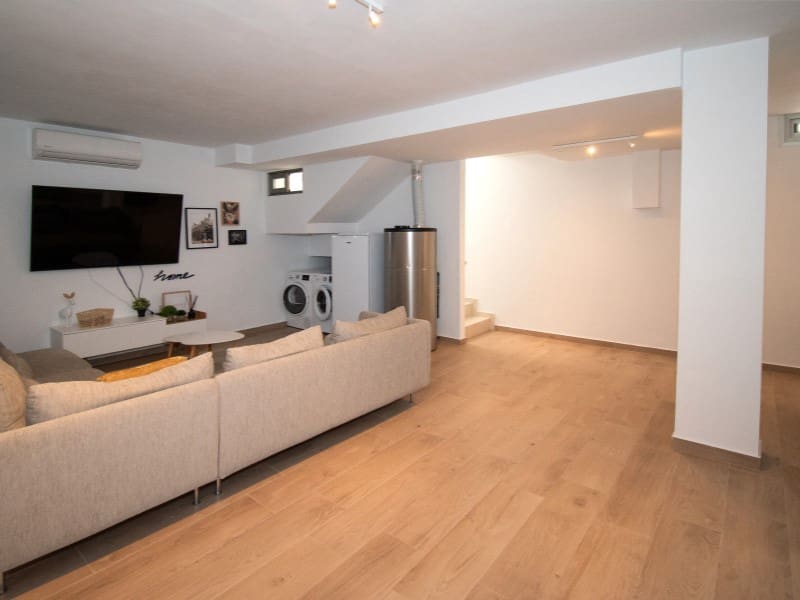 5 Zimmer Villa zu verkaufen in Orihuela Costa mit Pool - 560.000 € (Ref: 8937448)
