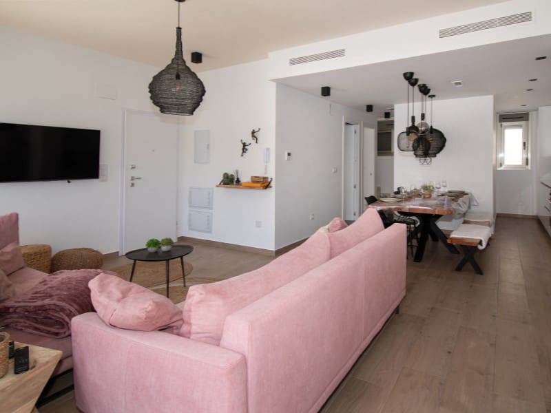 5 Zimmer Villa zu verkaufen in Orihuela Costa mit Pool - 560.000 € (Ref: 8937448)