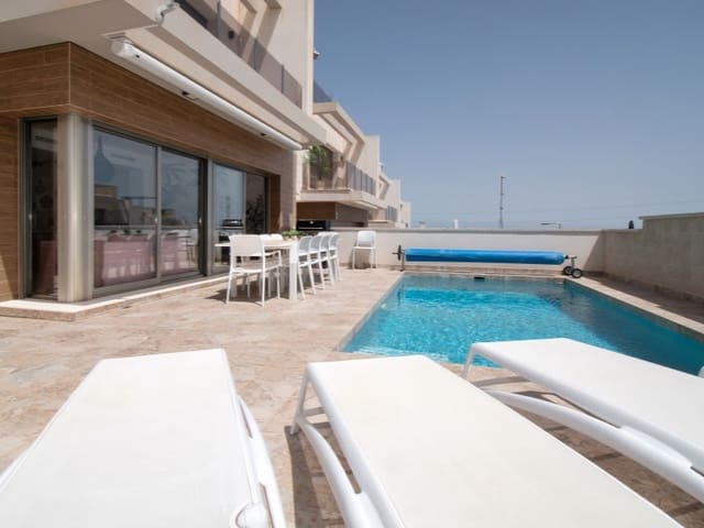 5 Zimmer Villa zu verkaufen in Los Almendros (Orihuela Costa), Orihuela mit Pool - 560.000 € (Ref: 8937448)