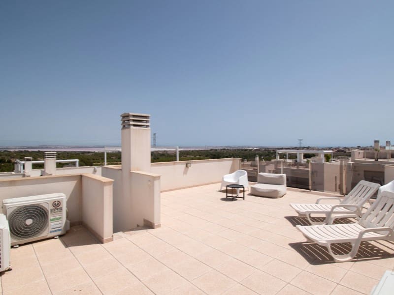 5 Zimmer Villa zu verkaufen in Orihuela Costa mit Pool - 560.000 € (Ref: 8937448)