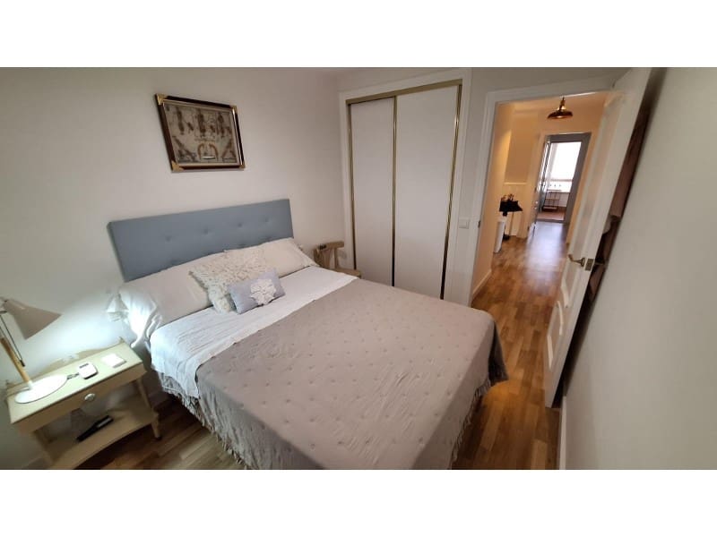 4 bedroom Villa for sale in Torrevieja with pool - € 490,000 (Ref: 8937456)