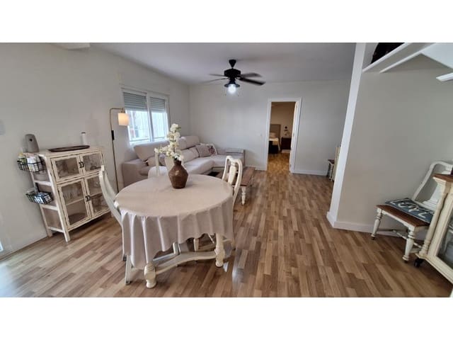 4 Zimmer Villa zu verkaufen in Los Balcones - Los Altos, Torrevieja mit Pool - 490.000 € (Ref: 8937456)