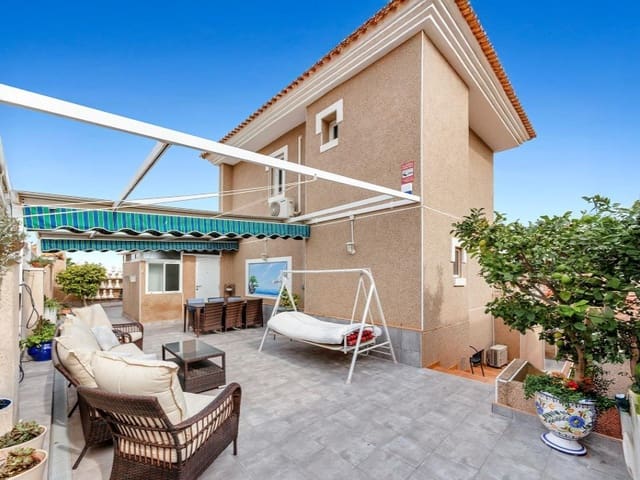 5 soverom Villa til salgs i Los Balcones - Los Altos, Torrevieja med svømmebasseng - € 395 000 (Ref: 8937457)