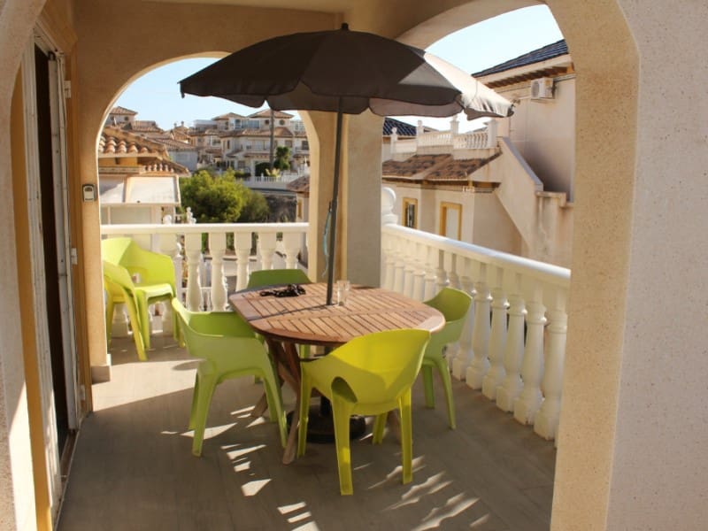 5 sypialnia Willa na sprzedaż w Orihuela Costa z basenem - 360 000 € (Ref: 8937460)