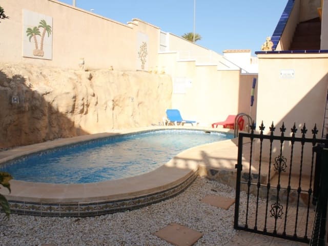 5 sypialnia Willa na sprzedaż w La Zenia, Orihuela z basenem - 360 000 € (Ref: 8937460)