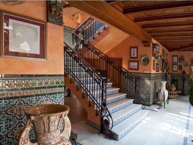 5 sypialnia Willa na sprzedaż w Campoamor, Orihuela z basenem - 3 200 000 € (Ref: 8949176)