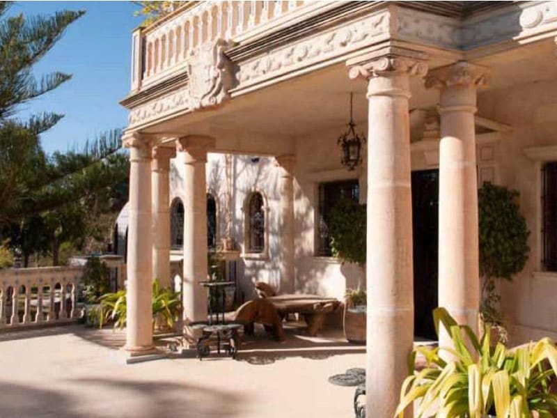 5 soveværelse Villa til salg i Campoamor med swimmingpool - € 3.200.000 (Ref: 8949176)