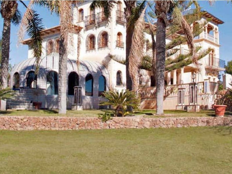 5 soveværelse Villa til salg i Campoamor med swimmingpool - € 3.200.000 (Ref: 8949176)