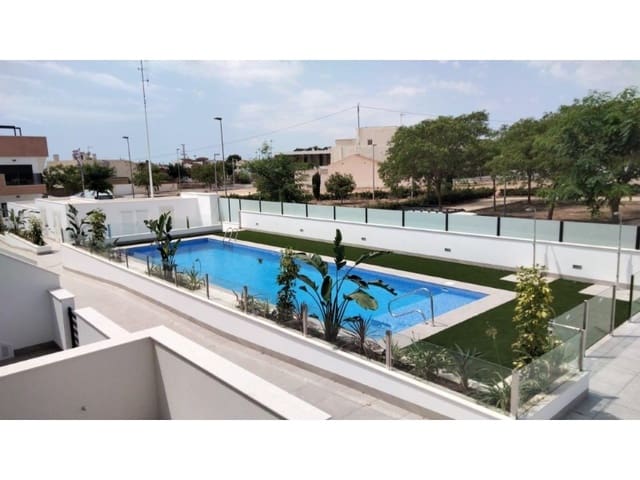 3 chambre Bungalow à vendre à Pilar de la Horadada ciudad, Pilar de la Horadada avec piscine - 295 000 € (Ref: 8979718)