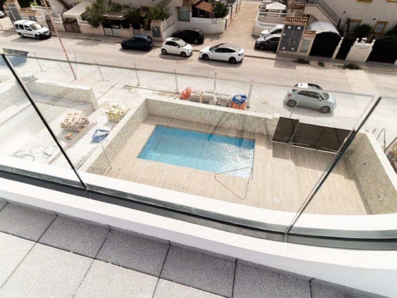 4 slaapkamer Villa te koop in Orihuela Costa met zwembad - € 699.900 (Ref: 9000422)