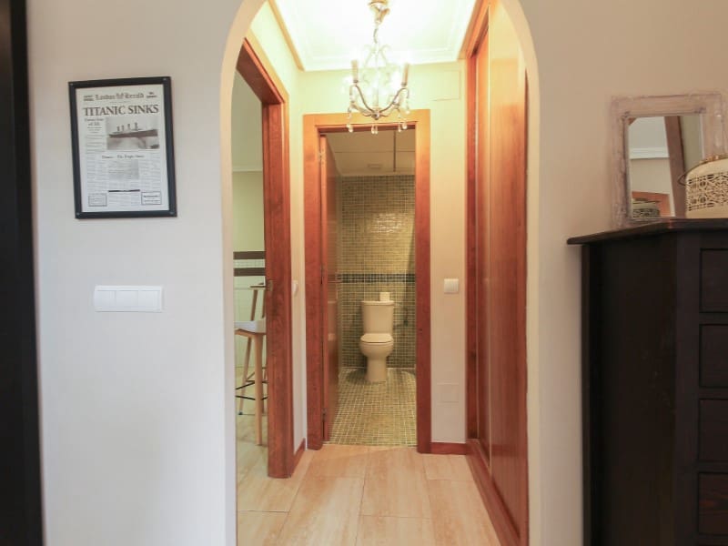 6 sovrum Villa till salu i Torrevieja - 699 000 € (Ref: 9003263)