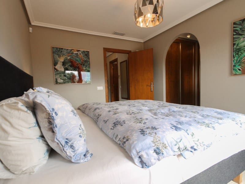 6 sovrum Villa till salu i Torrevieja - 699 000 € (Ref: 9003263)