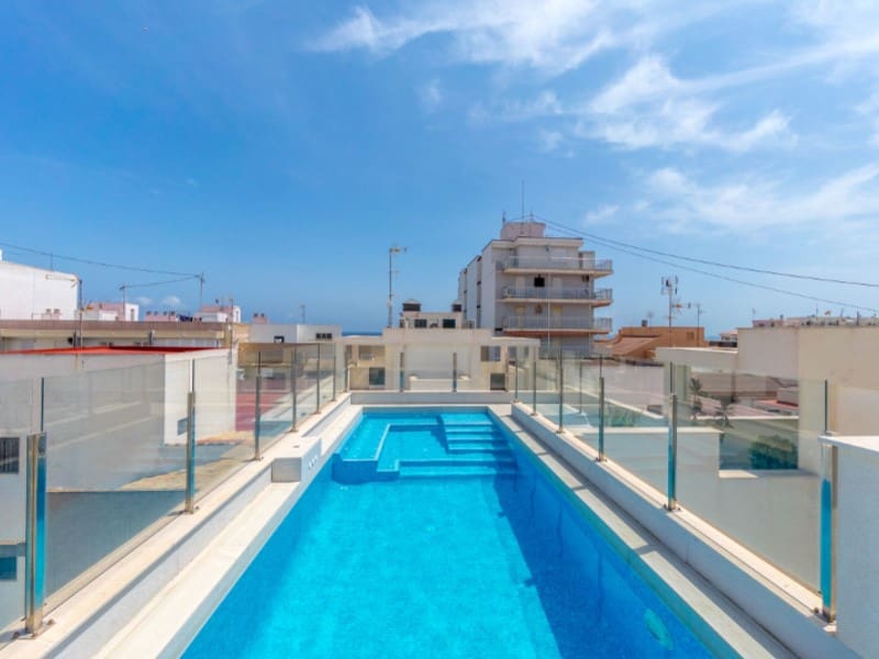 3 quarto Apartamento para venda em Torrevieja - 299 900 € (Ref: 9032398)