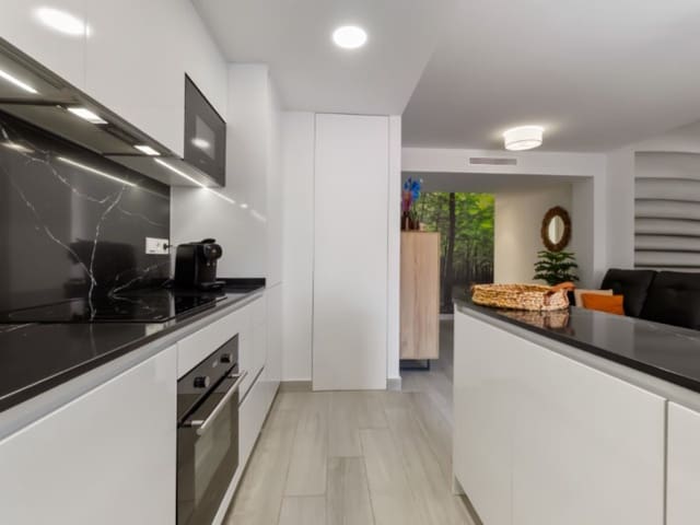 3 sypialnia Apartament na sprzedaż w Las Piscinas Naturales, Torrevieja - 299 900 € (Ref: 9032398)