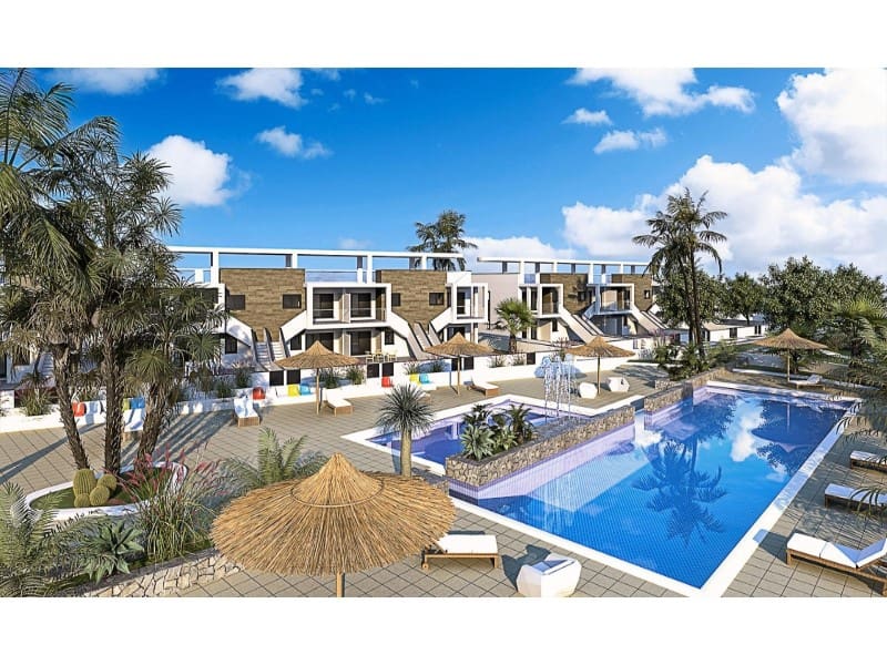 Ático de 2 habitaciones en Pilar de la Horadada en venta con piscina - 445.000 € (Ref: 9042644)