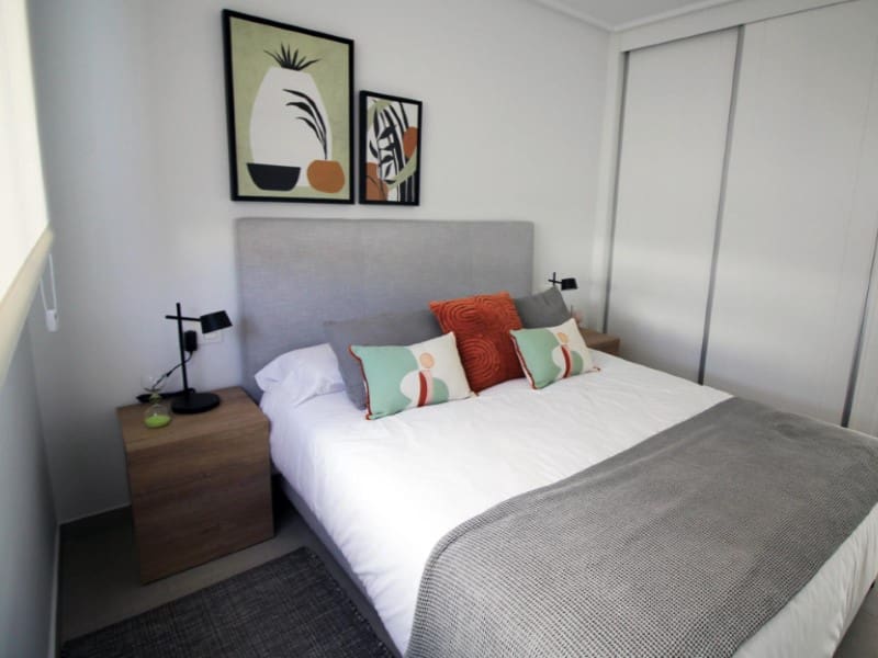 Chalet de 4 habitaciones en Pilar de la Horadada en venta con piscina - 384.900 € (Ref: 9042649)