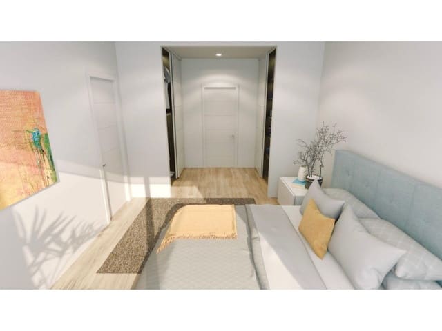 Ático de 3 habitaciones en Las Piscinas Naturales, Torrevieja en venta con piscina - 599.000 € (Ref: 9062680)