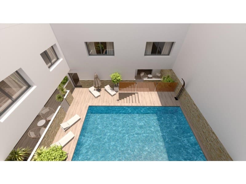 Ático de 3 habitaciones en Torrevieja en venta con piscina - 599.000 € (Ref: 9062680)