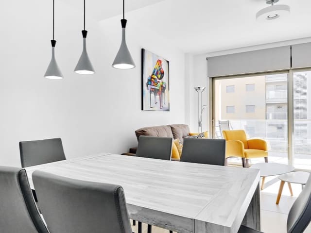 2 sovrum Lägenhet till salu i Villamartin, Orihuela med garage - 260 000 € (Ref: 9125521)