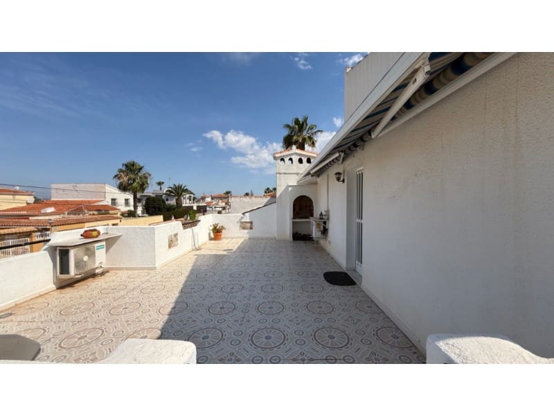 3 soverom Hus til salgs i Torrevieja - € 399 000 (Ref: 9149422)