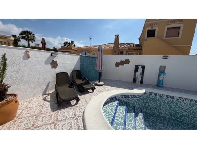 3 soverom Hus til salgs i El Chaparral - La Siesta - La Torreta, Torrevieja - € 399 000 (Ref: 9149422)