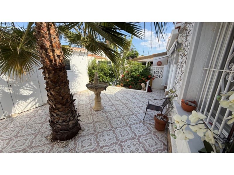 3 soverom Hus til salgs i Torrevieja - € 399 000 (Ref: 9149422)