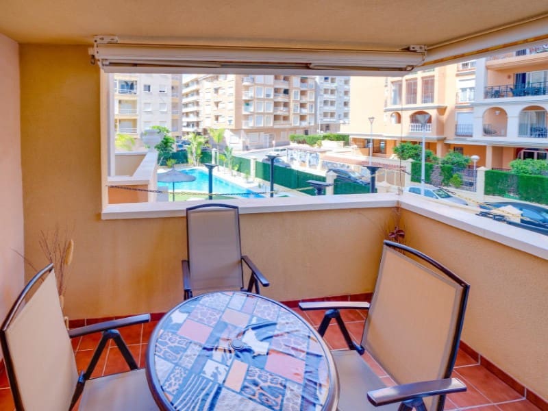 2 sypialnia Apartament na sprzedaż w Torrevieja z basenem - 209 000 € (Ref: 9149437)