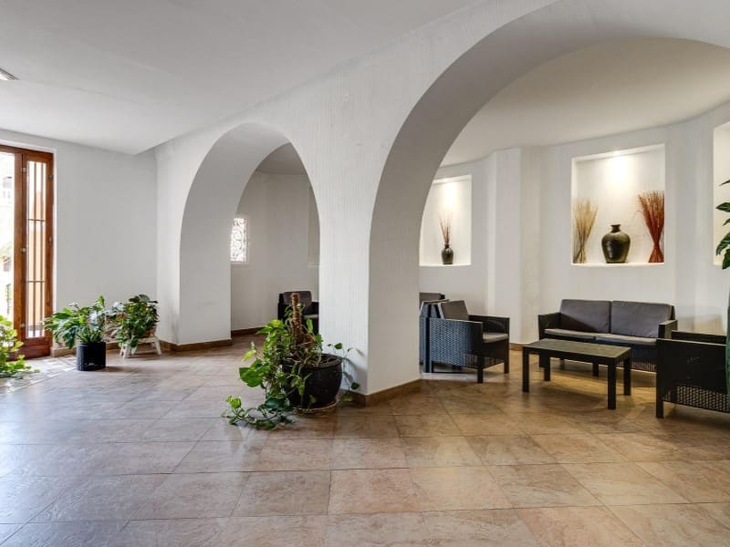 2 sypialnia Apartament na sprzedaż w Torrevieja z basenem - 209 000 € (Ref: 9149437)