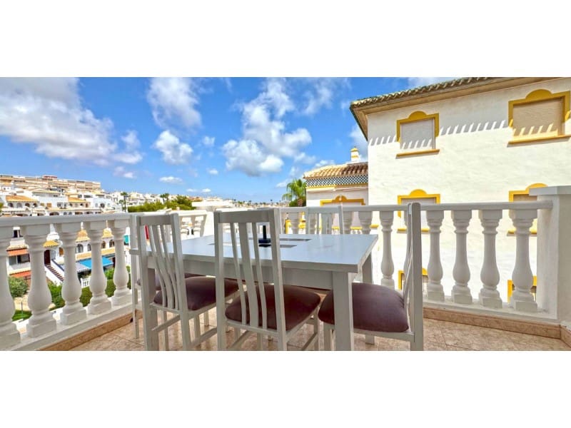 3 soverom Penthouse til salgs i La Mata med svømmebasseng - € 269 000 (Ref: 9149448)