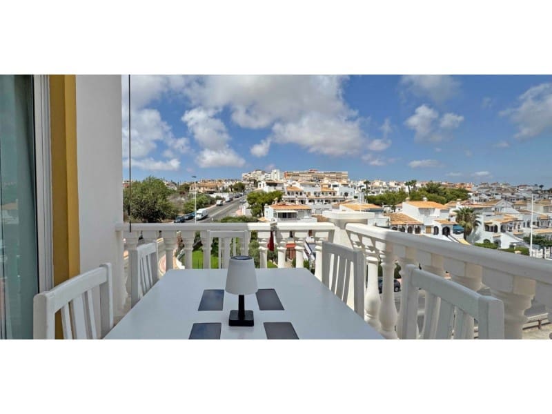 3 soverom Penthouse til salgs i La Mata med svømmebasseng - € 269 000 (Ref: 9149448)