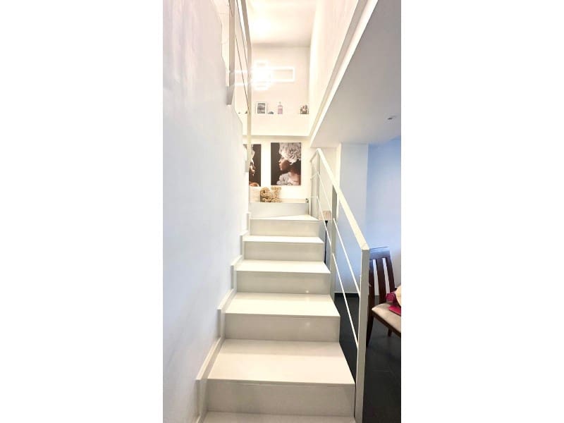 2 Zimmer Haus zu verkaufen in Torrevieja mit Pool - 301.000 € (Ref: 9149450)