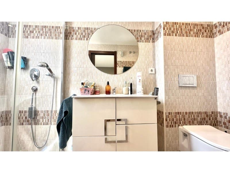 2 Zimmer Haus zu verkaufen in Torrevieja mit Pool - 301.000 € (Ref: 9149450)