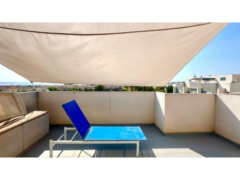 2 Zimmer Haus zu verkaufen in Torrevieja mit Pool - 301.000 € (Ref: 9149450)