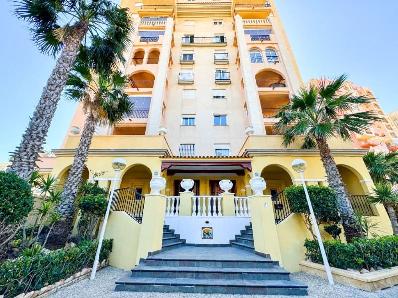 3 soveværelse Lejlighed til salg i Torrevieja - € 350.000 (Ref: 9149452)