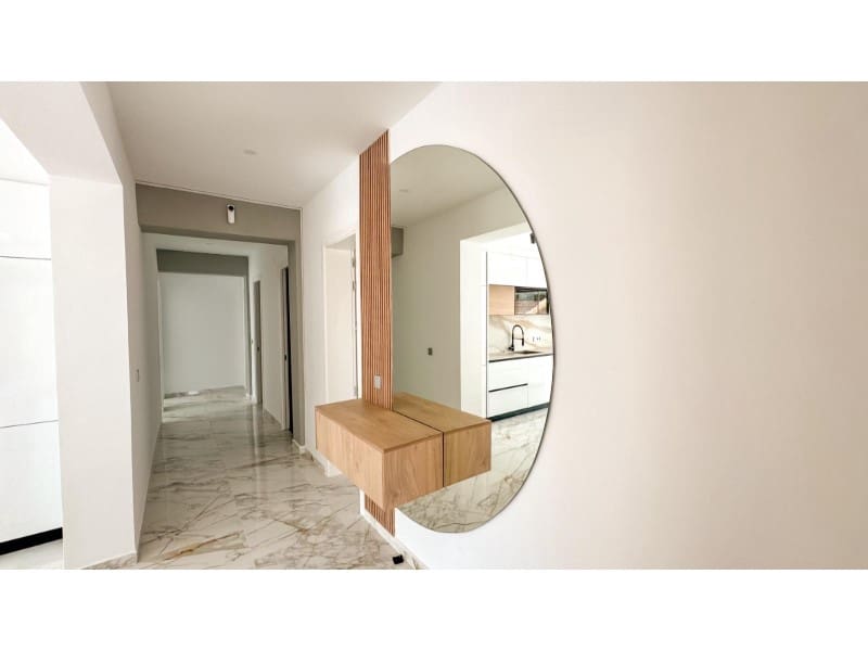 4 makuuhuone Huvila myytävänä paikassa Torrevieja mukana uima-altaan - 995 000 € (Ref: 9149455)