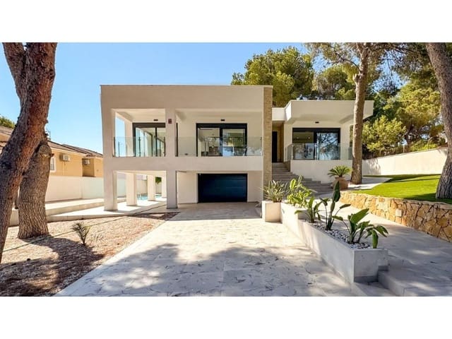 4 makuuhuone Huvila myytävänä paikassa Los Balcones - Los Altos, Torrevieja mukana uima-altaan - 995 000 € (Ref: 9149455)