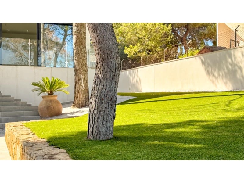 4 makuuhuone Huvila myytävänä paikassa Torrevieja mukana uima-altaan - 995 000 € (Ref: 9149455)