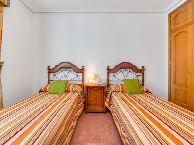 2 sovrum Takvåning till salu i Torrevieja - 219 000 € (Ref: 9149458)