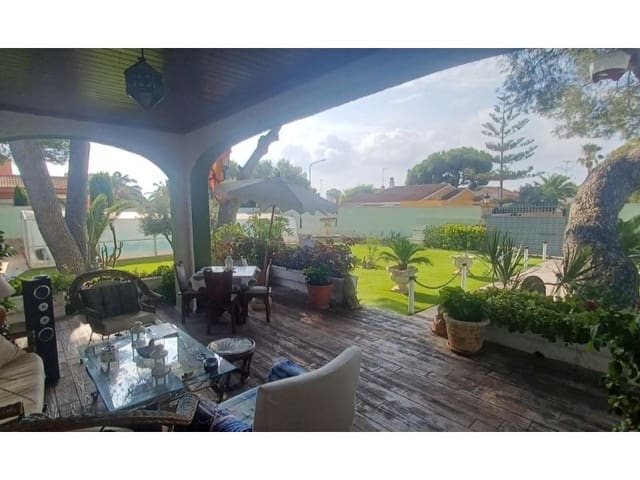 3 chambre Villa/Maison à vendre à Dehesa de Campoamor, Orihuela avec piscine garage - 950 000 € (Ref: 9149462)