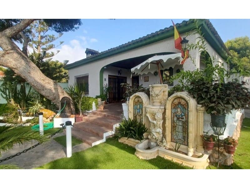 3 chambre Villa/Maison à vendre à Campoamor avec piscine garage - 950 000 € (Ref: 9149462)