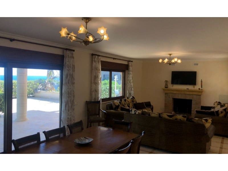 5 soverom Villa til salgs i Cabo Roig med svømmebasseng - € 1 950 000 (Ref: 9152326)