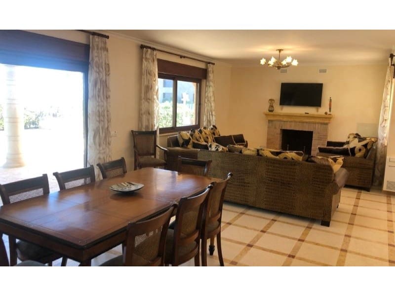 5 soverom Villa til salgs i Cabo Roig med svømmebasseng - € 1 950 000 (Ref: 9152326)